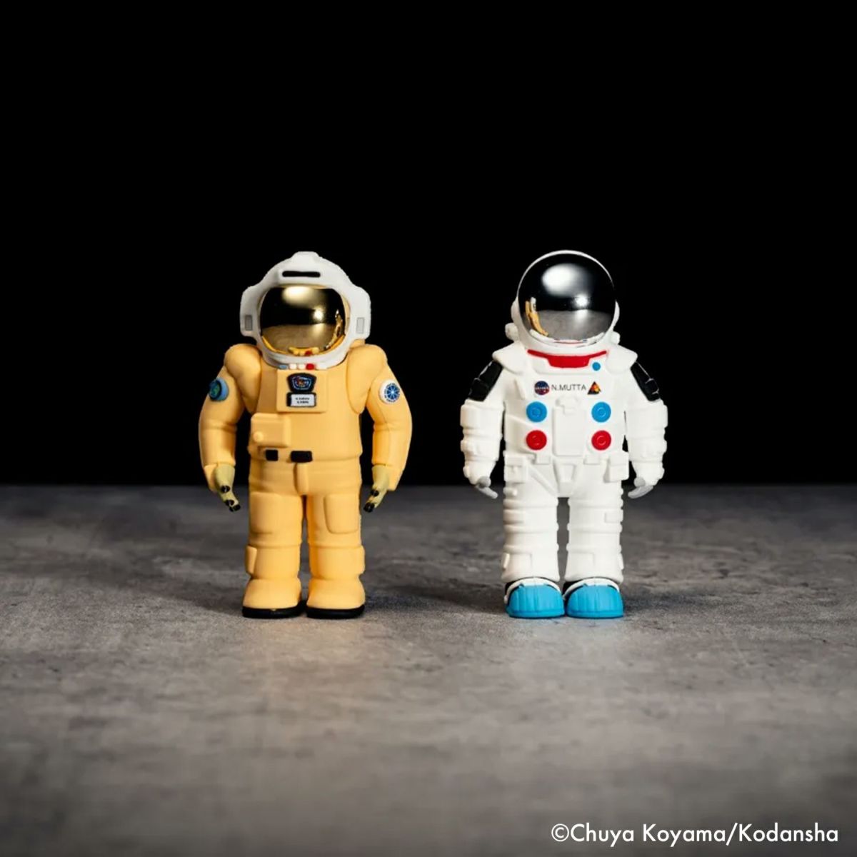 宇宙兄弟、非売品イラストカード+フィギュア 宇宙兄弟 アストロポケットフィギュア ムッタ&ヒビトセット 特典
